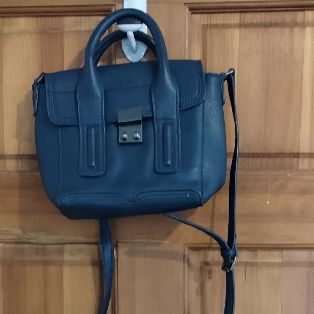 Elegant Navy Handbag